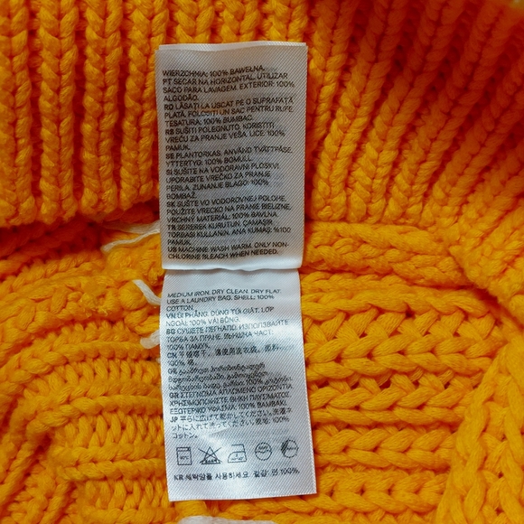 H&M orange oversize shoulder-pad cropped chunky sweater, M, NWT - Picture 7 of 9